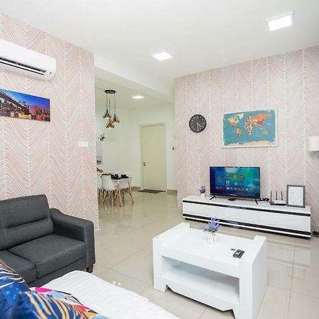 Arte Plus Klcc By Psm Luxury Suites Kuala Lumpur Buitenkant foto